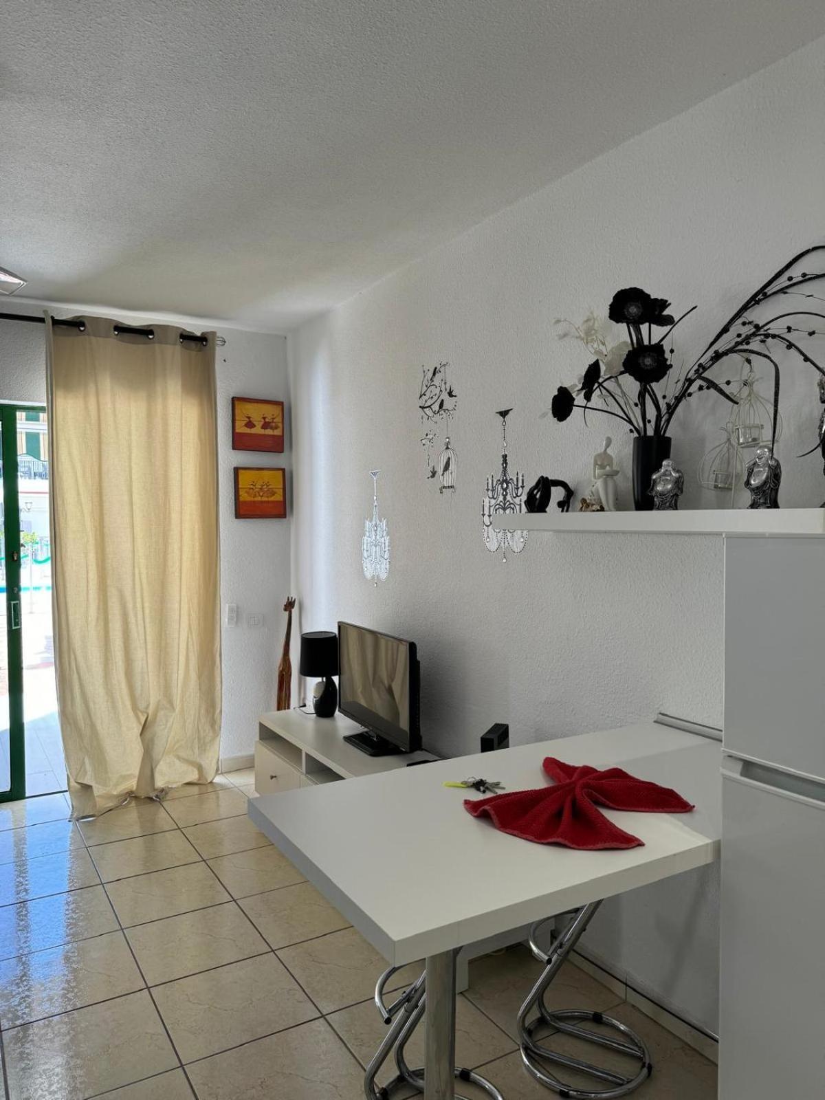 El Sol Chipeque, Los Cristianos Estudio 외부 사진